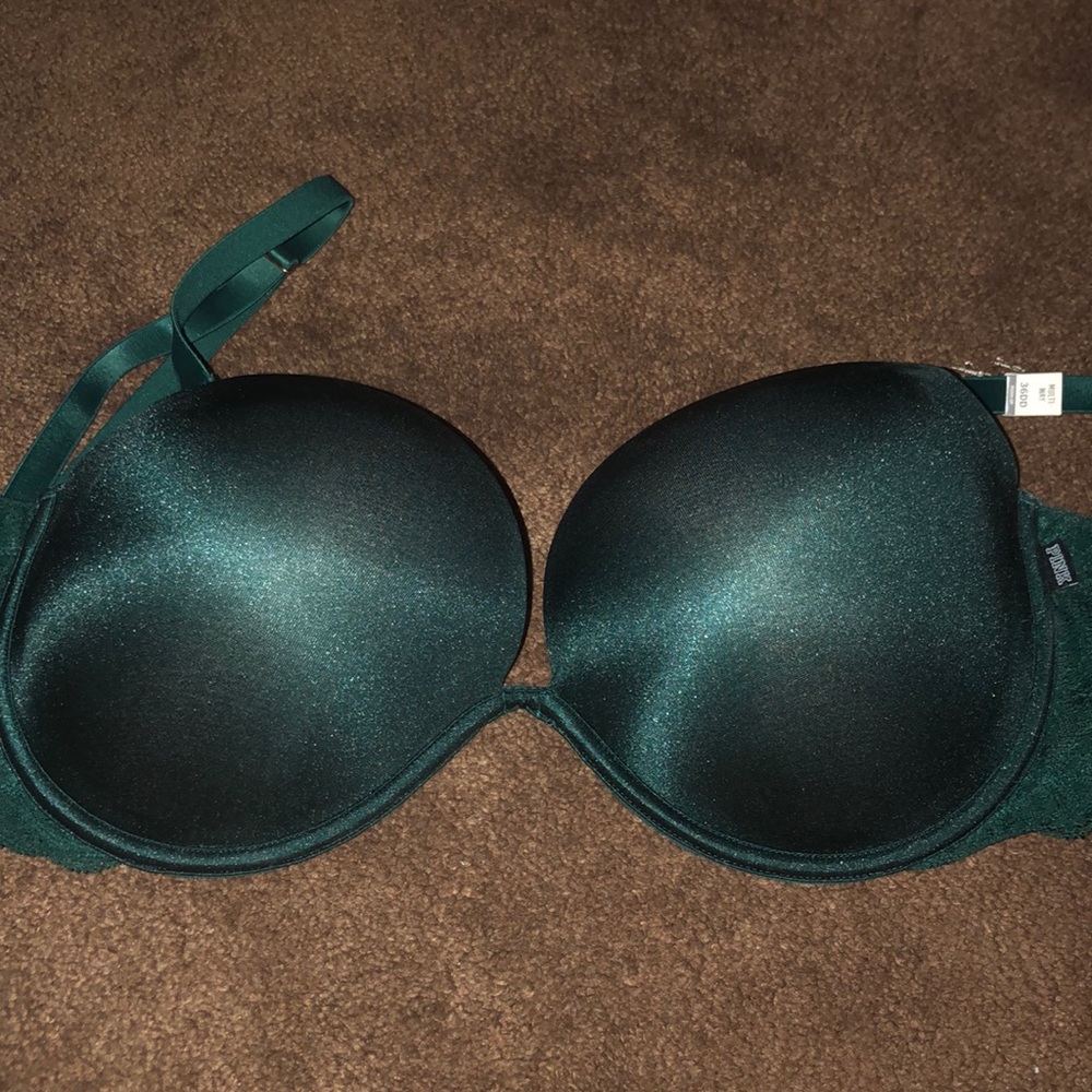 NEW Victoria’s Secret green push up bra 36DD